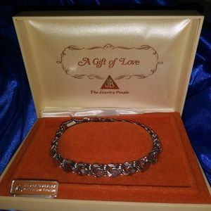 Vintage 1950s heart bracelet